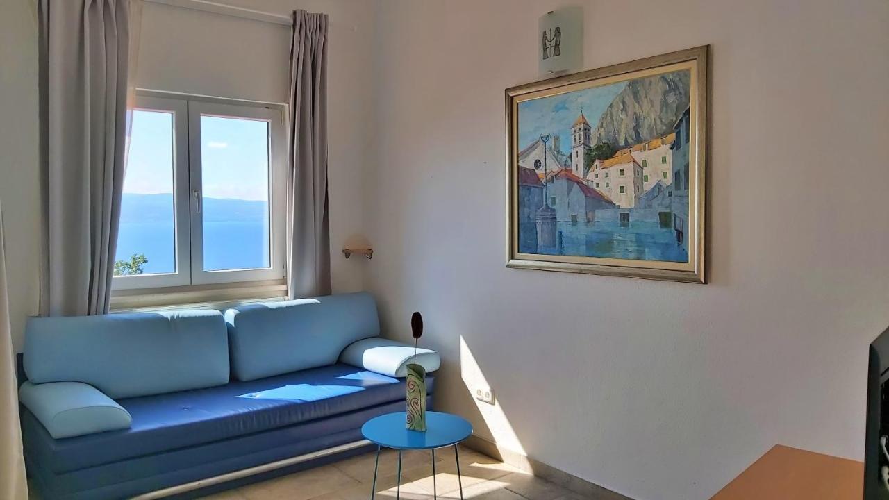 Apartments Borak Omis Exterior photo